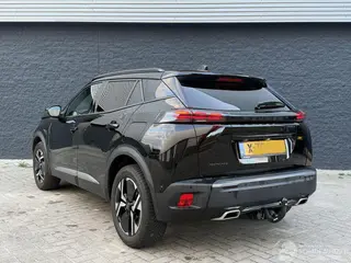 Peugeot 2008 2023 фото 4