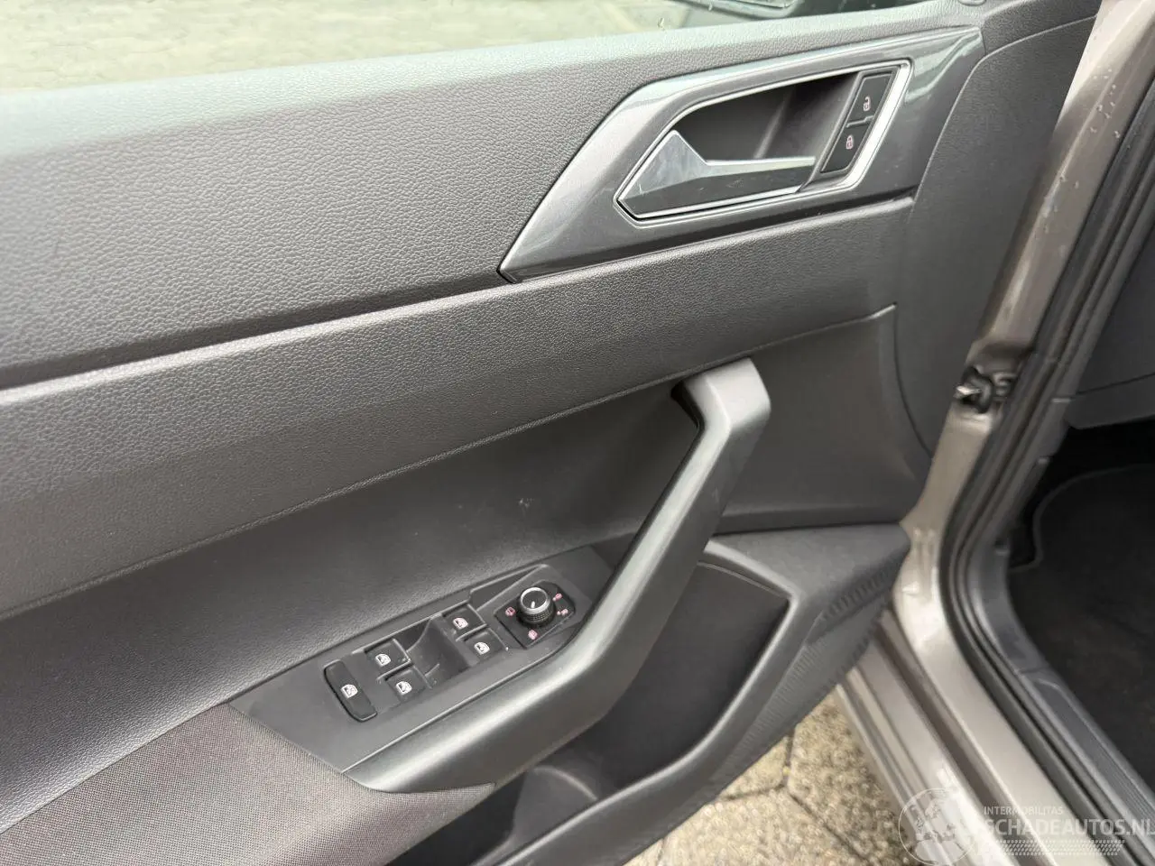 Volkswagen Polo 2018 photo 8