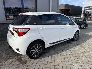 Toyota Yaris 2019 photo 8