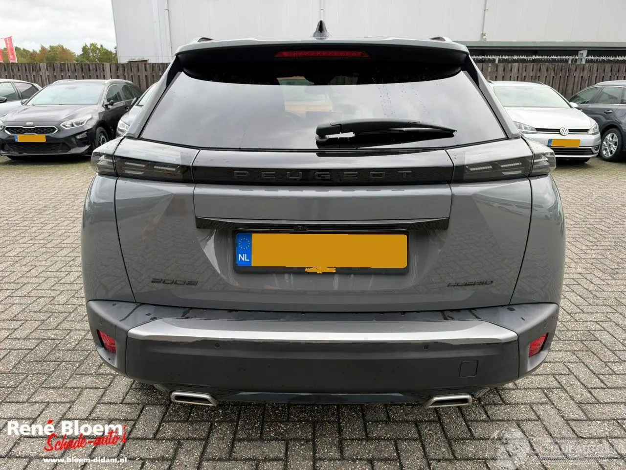 Peugeot 2008 2024 фото 6