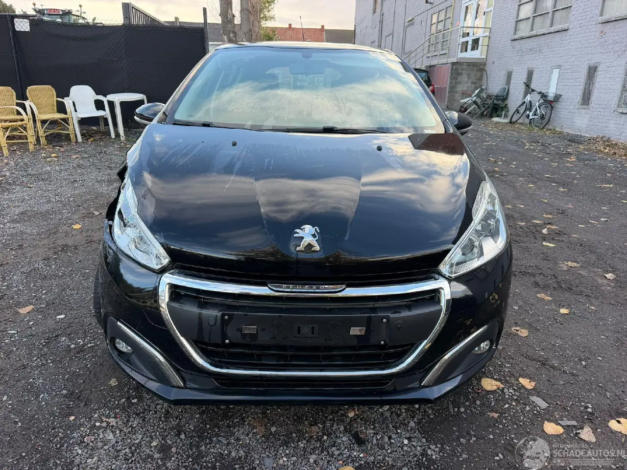 Peugeot 208 2019 фото 8