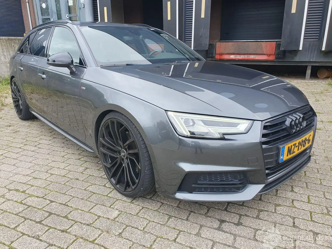 Audi A4 Avant 2017 photo 7