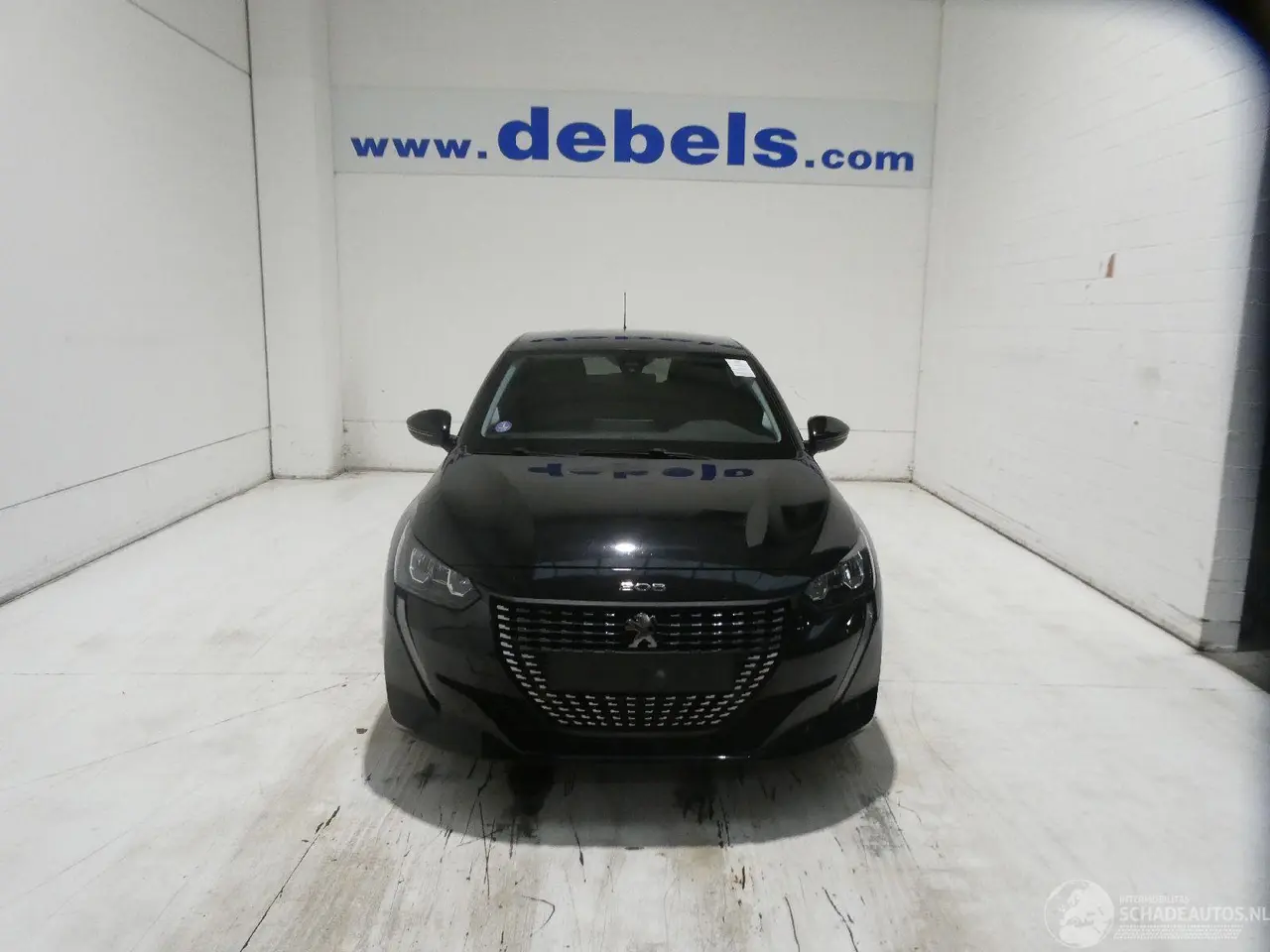 Peugeot 208 2021 фото 1