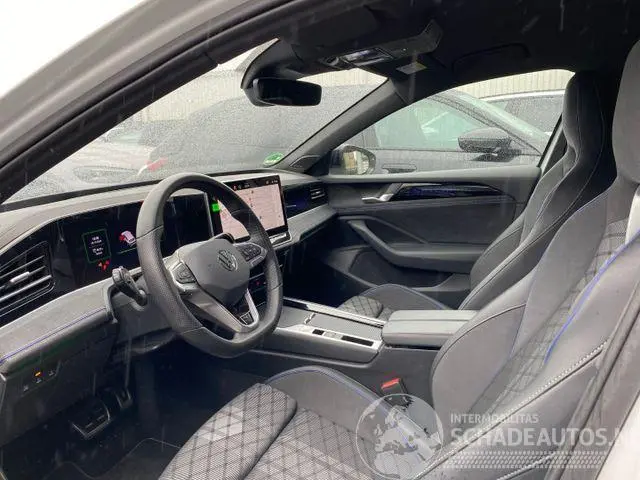 Volkswagen Passat 2025 foto 23