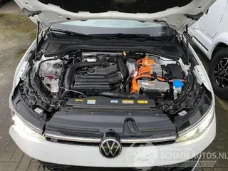 Volkswagen Passat 2025 foto 24