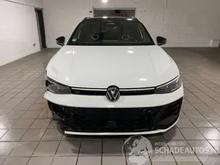 Volkswagen Passat 2025 foto 12