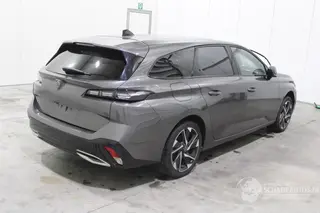 Peugeot 308 2023 фото 3