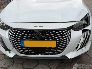 Peugeot 208 2026 фото 10