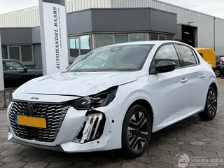 Peugeot 208 2026 фото 1
