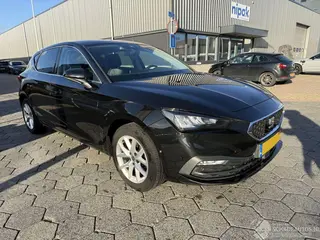 Seat Leon 2021 фото 3
