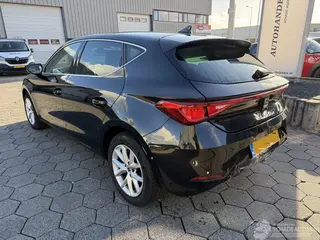 Seat Leon 2021 фото 6