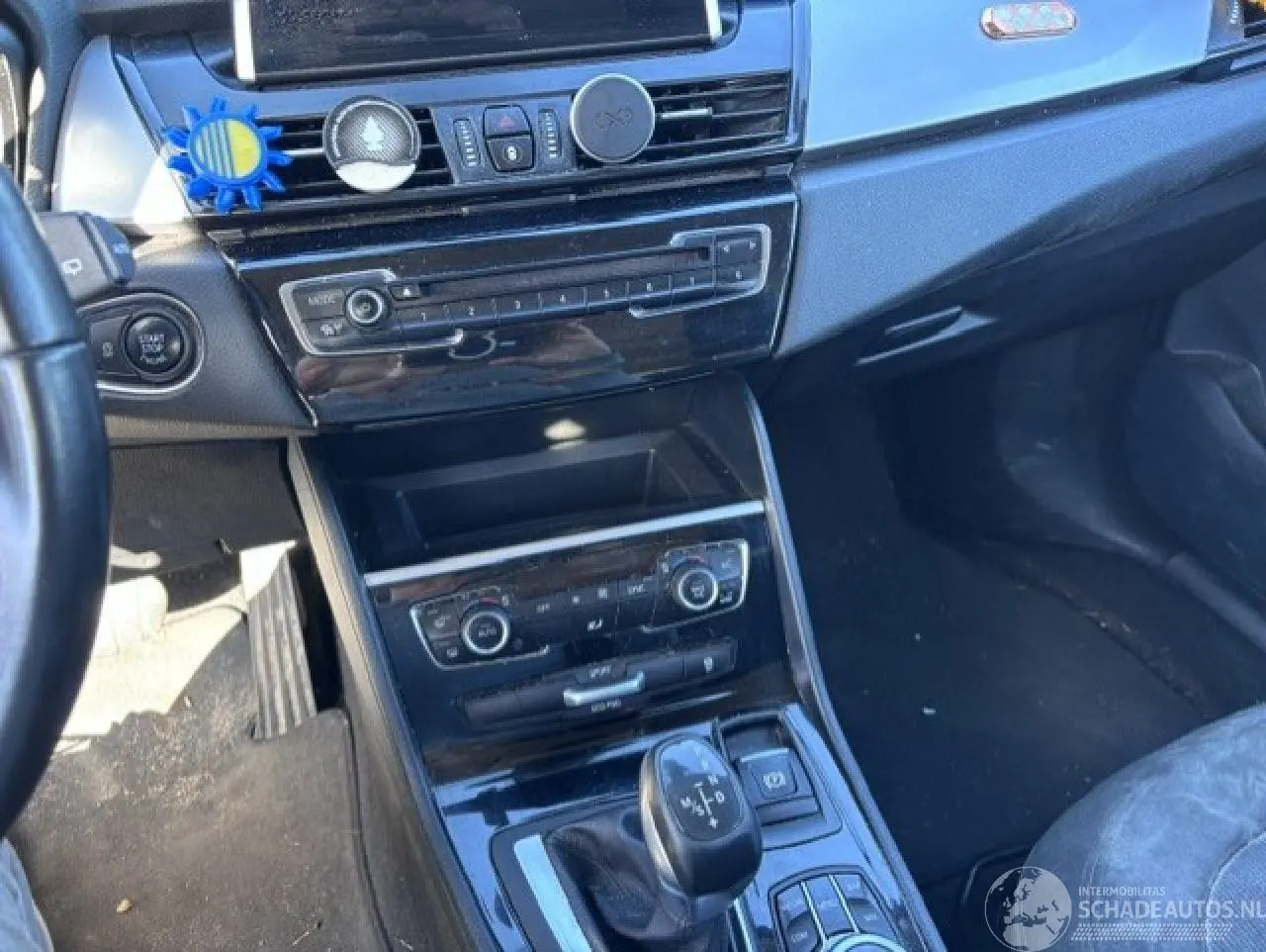 BMW 2-serie 2017 фото 8