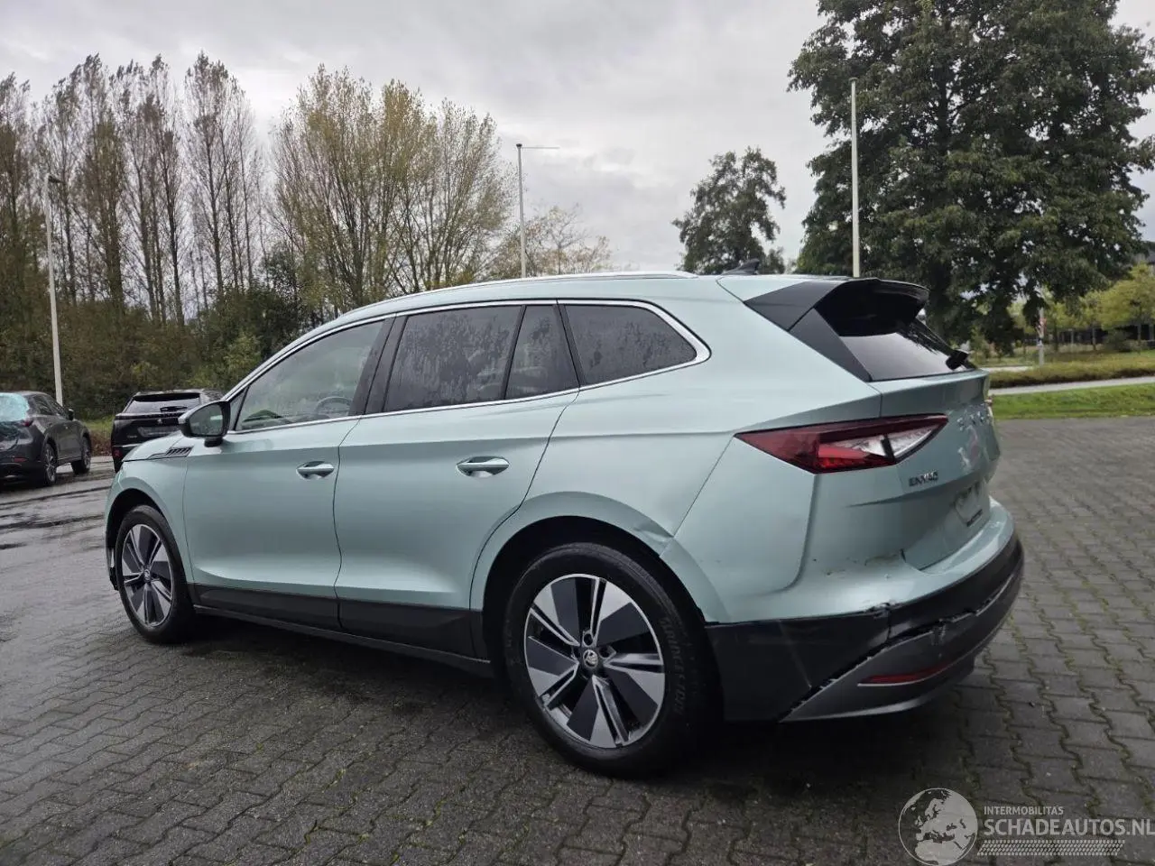 Skoda Enyaq 2024 foto 5
