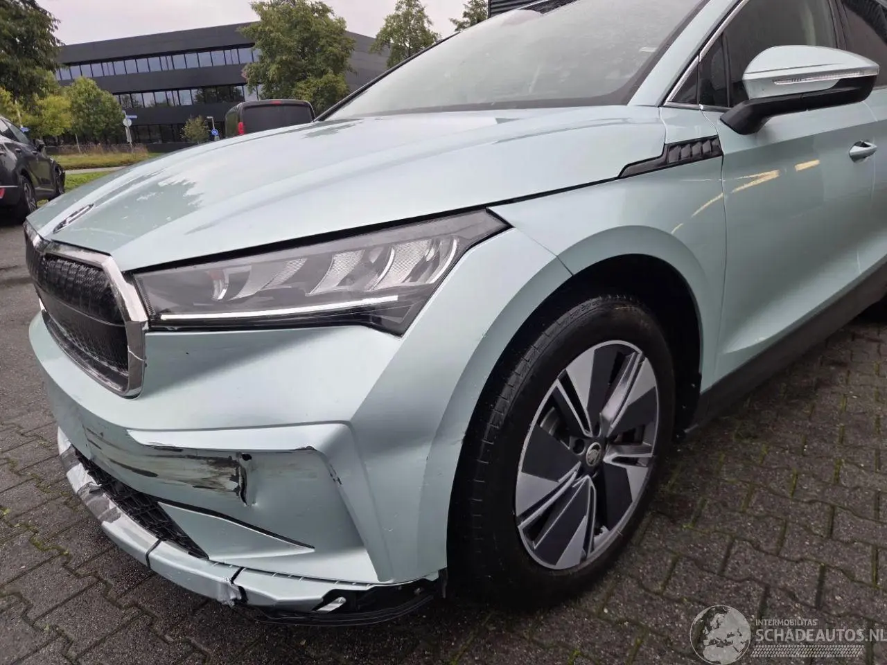 Skoda Enyaq 2024 foto 3
