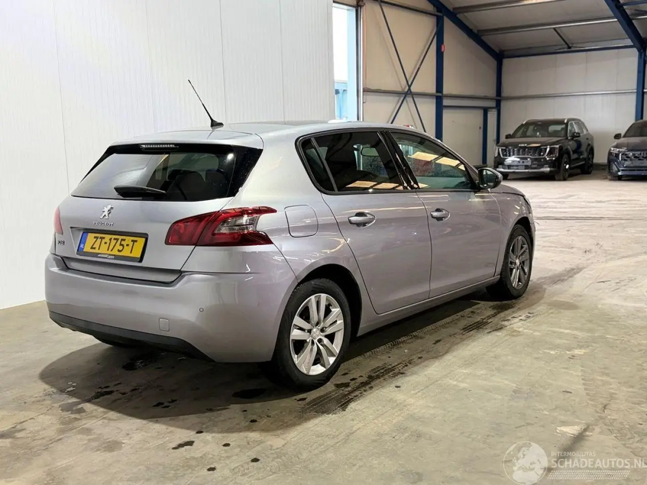 Peugeot 308 2019 фото 3