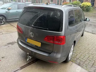 Volkswagen Touran 2017 photo 4