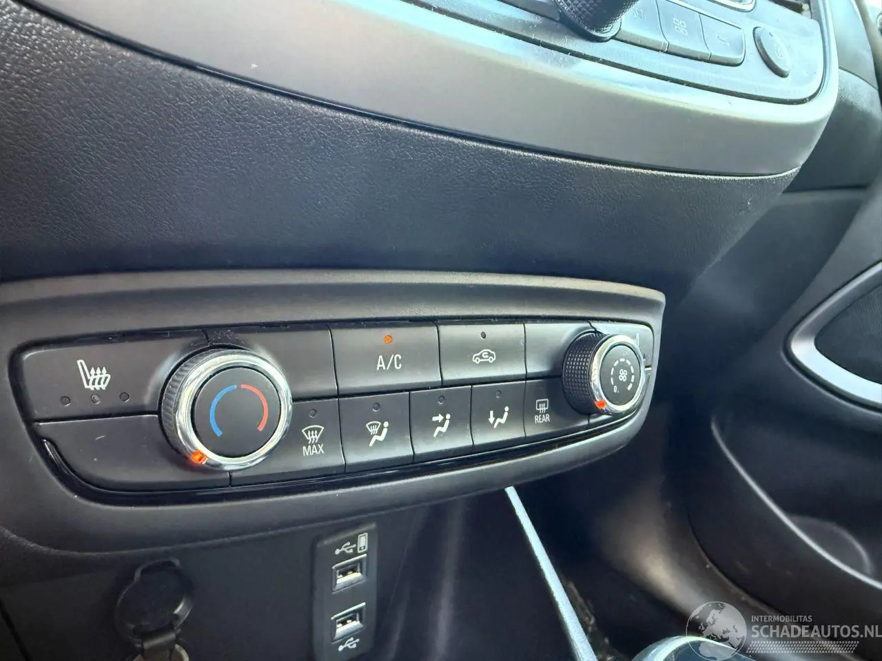 Opel Crossland 2021 photo 10
