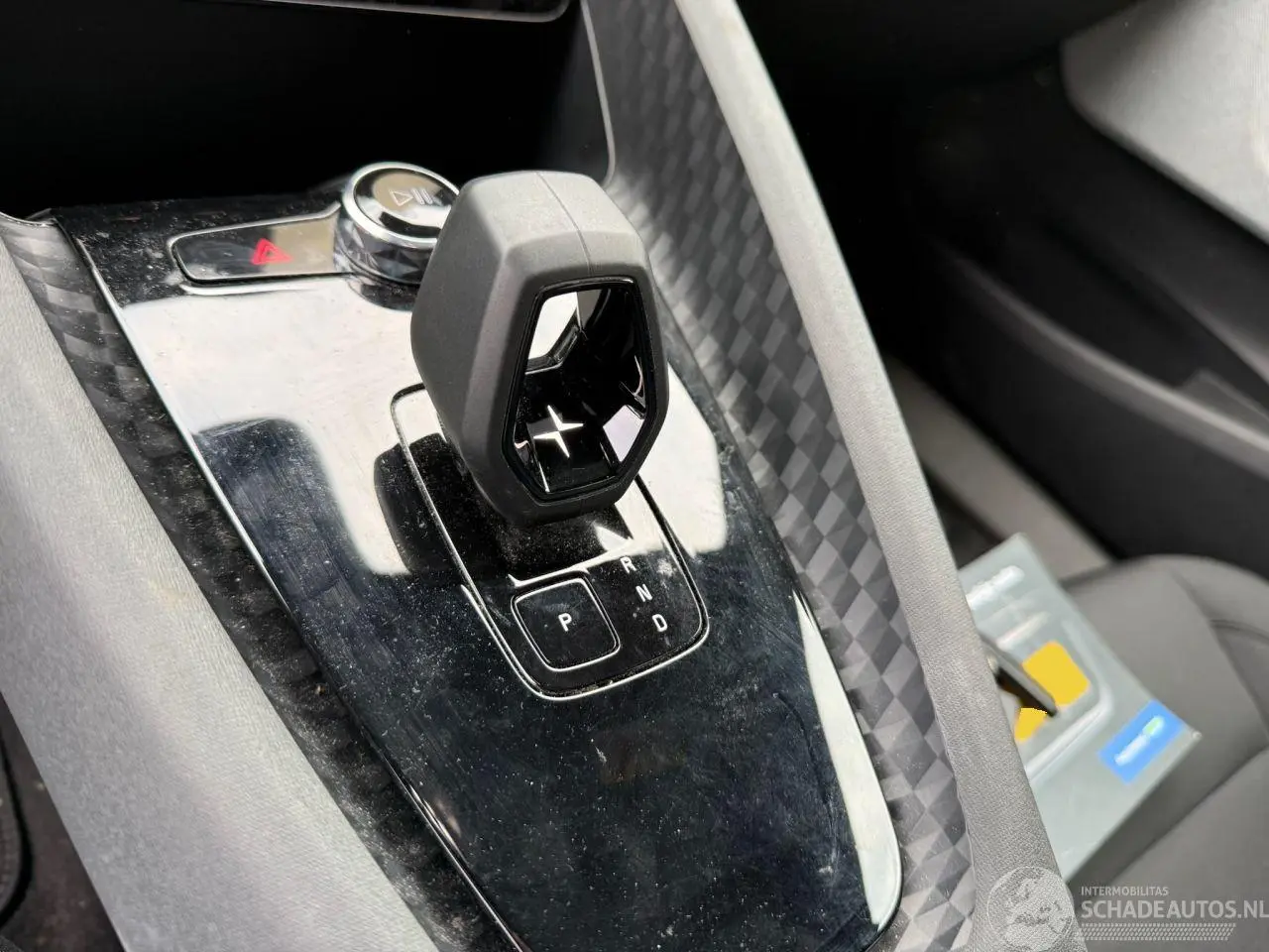 Polestar 2 2021 photo 10