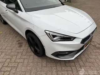 Seat Leon 2025 photo 9
