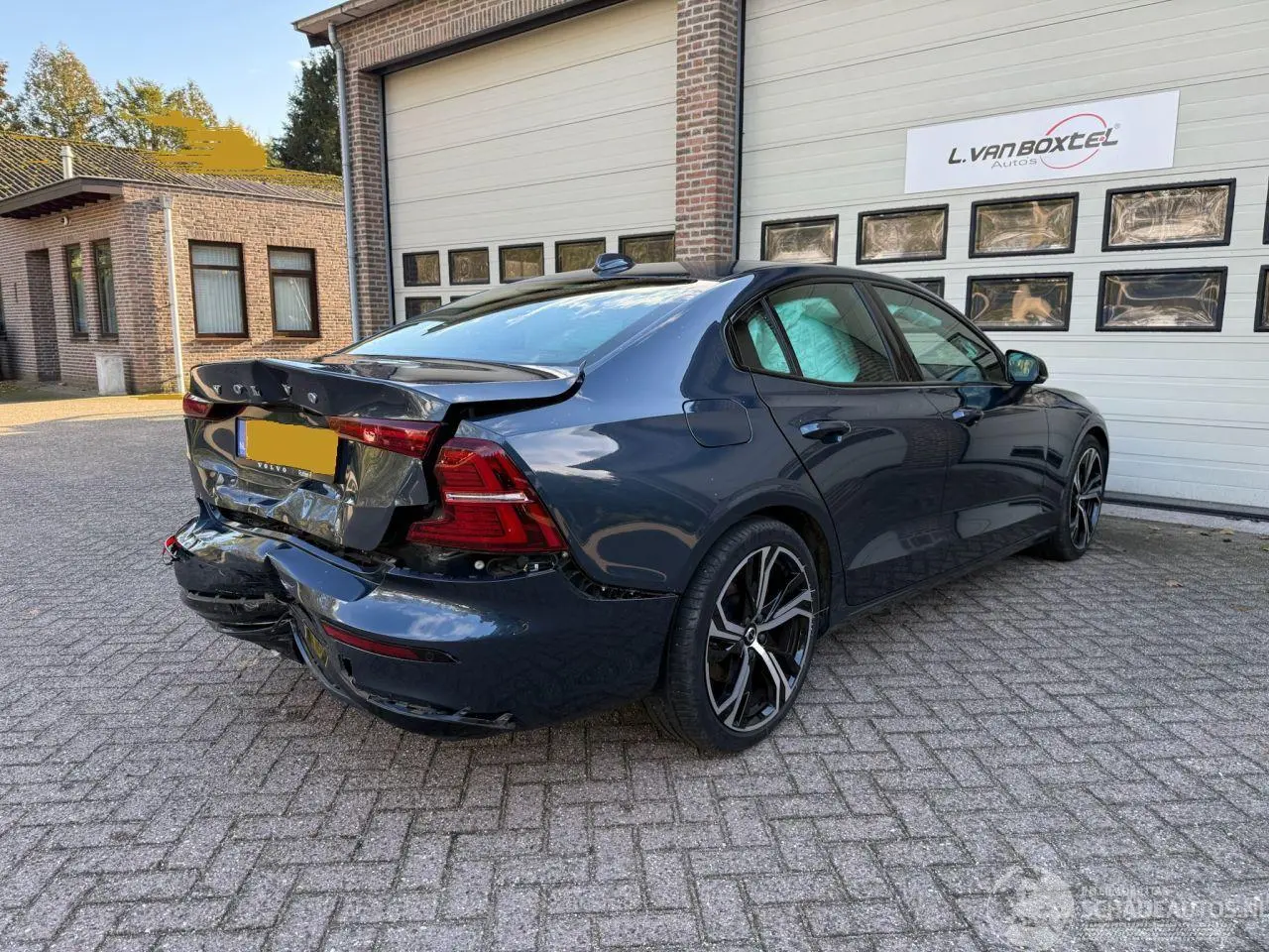 Volvo S-60 2022 photo 4
