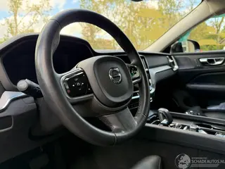 Volvo S-60 2022 photo 6