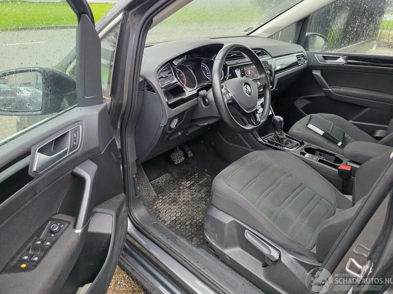 Volkswagen Touran 2020 photo 10