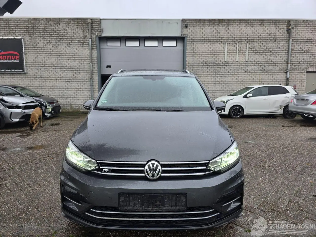 Volkswagen Touran 2020 photo 8