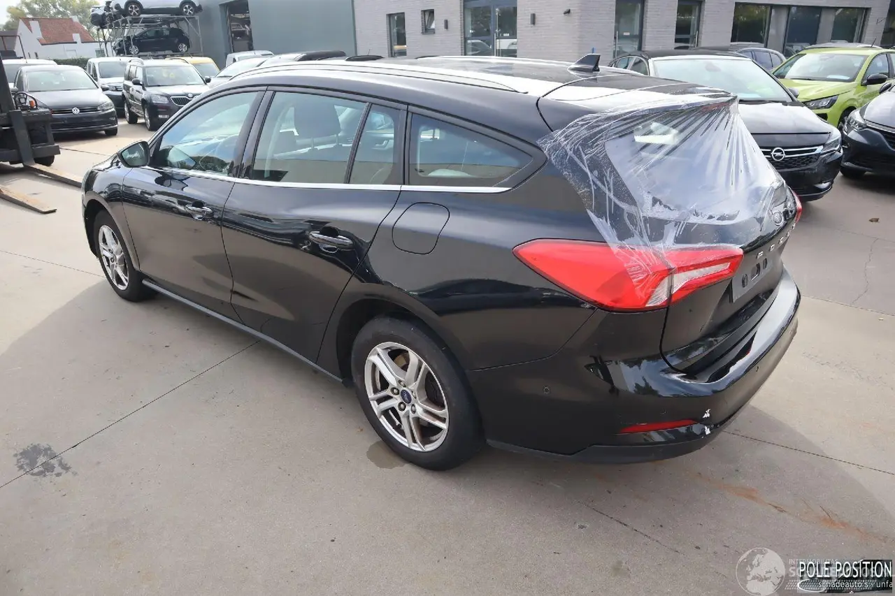 Ford Focus 2020 photo 5
