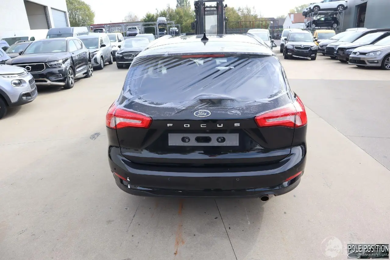 Ford Focus 2020 photo 4