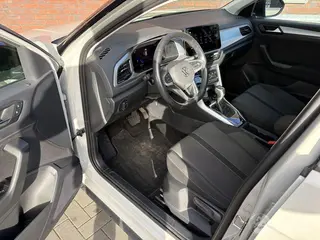 Volkswagen T-Roc 2023 photo 10