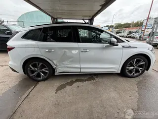 Skoda Enyaq 2023 foto 5