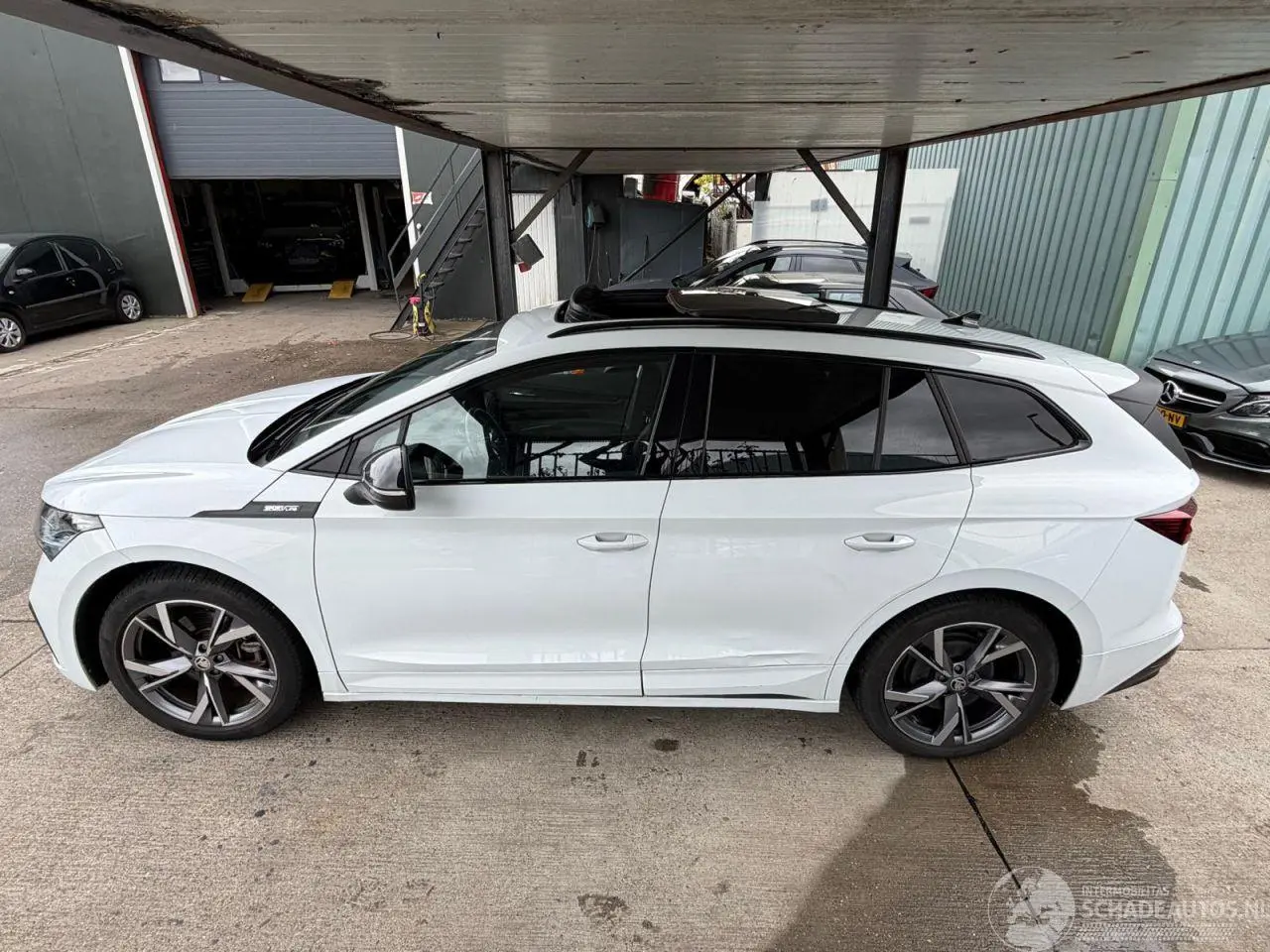 Skoda Enyaq 2023 foto 9