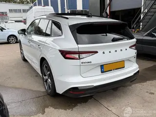 Skoda Enyaq 2023 foto 8