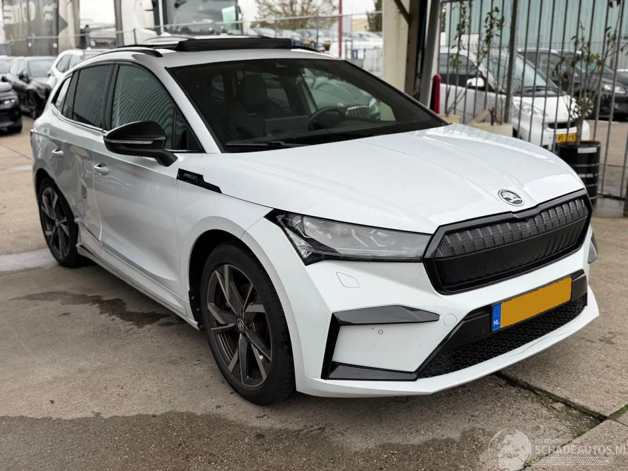 Skoda Enyaq 2023 foto 3