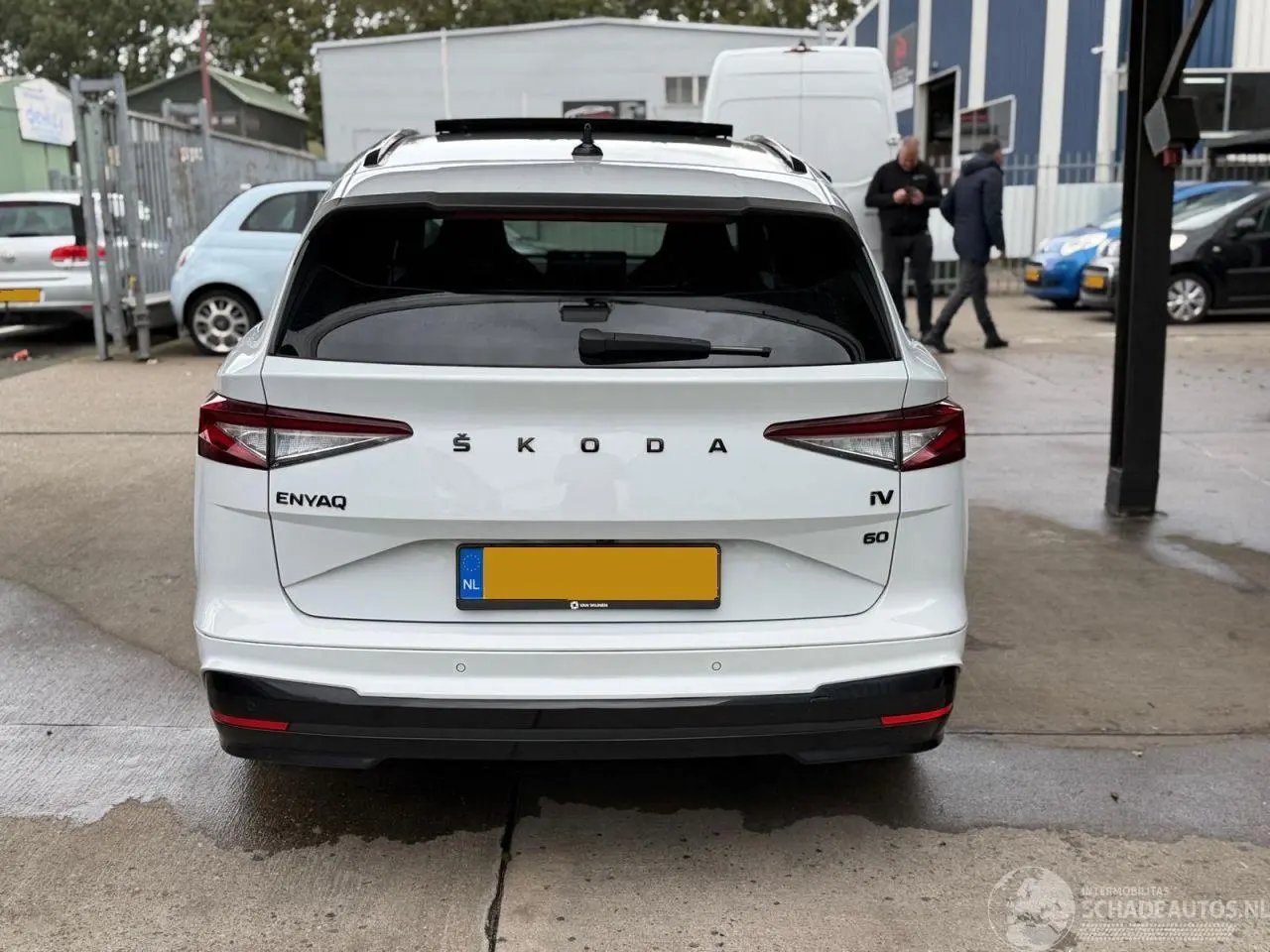 Skoda Enyaq 2023 foto 7